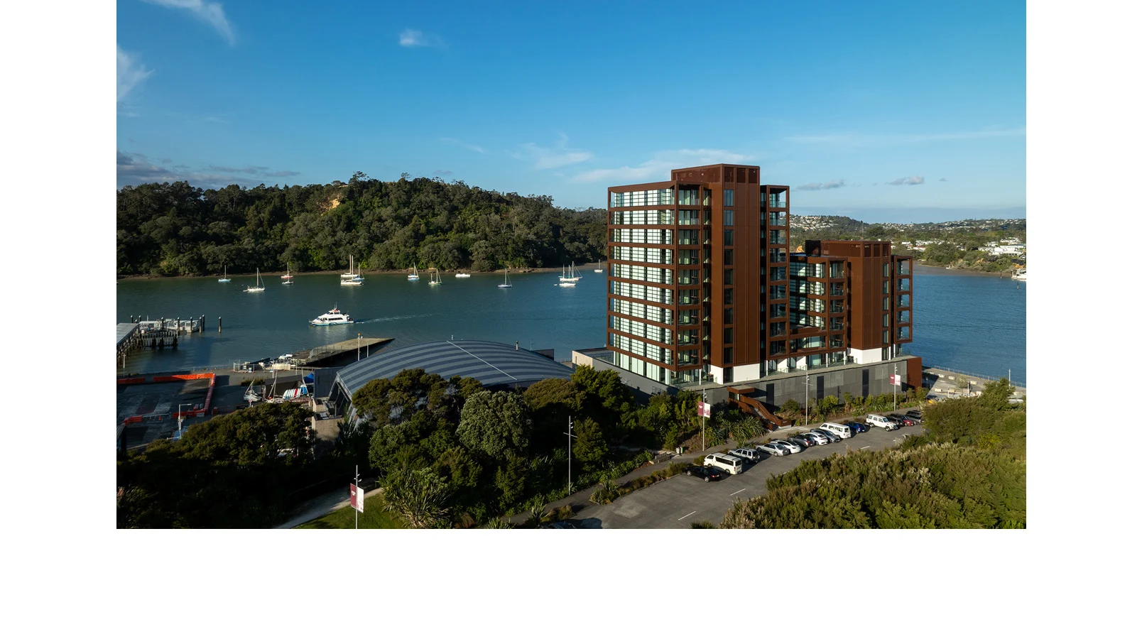Catalina Bay Apartments